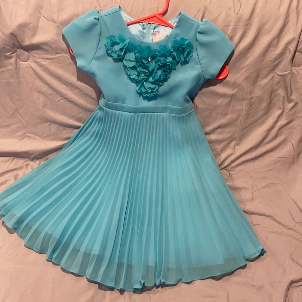 Used, girls size 6